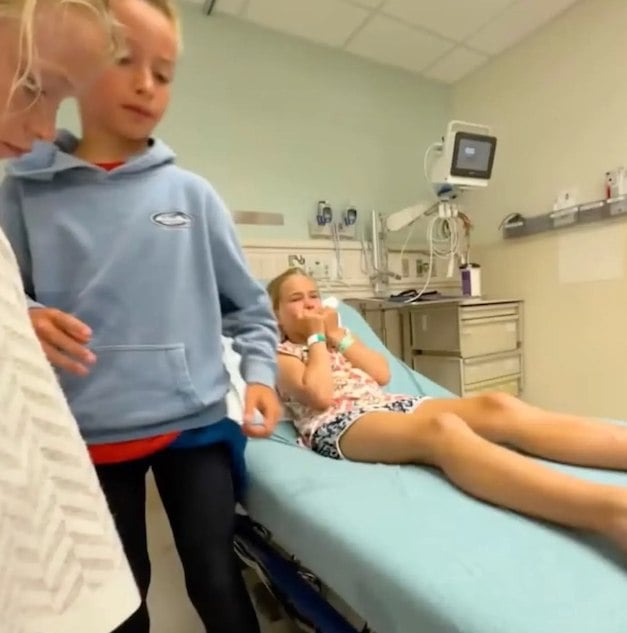 Corale Olsen à l'hôpital 