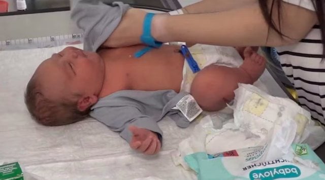 Le bébé prénommé Matej 
