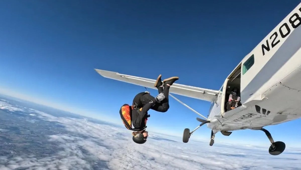 Jade Damarell lors d'un saut