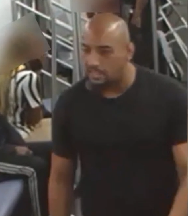 L'agresseur dans le métro