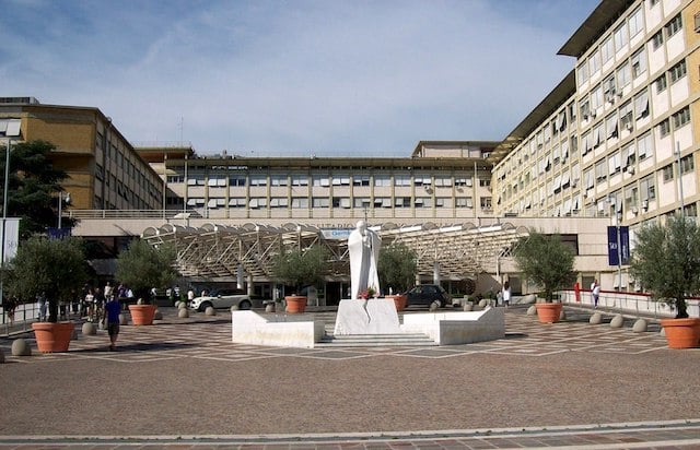 Hôpital Gemelli de Rome