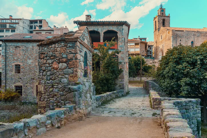  Village médiéval de Bagá, en Espagne