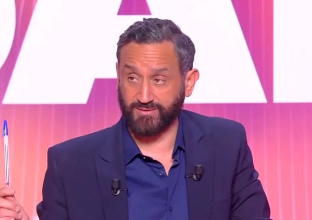 Cyril Hanouna sur le plateau de sa nouvelle émission