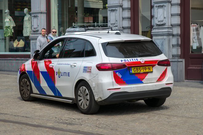 Une voiture de police aux Pays-Bas
