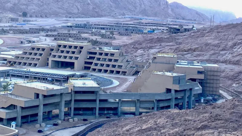 Hôtels en construction au pied du Mont Sinaï, en Égypte