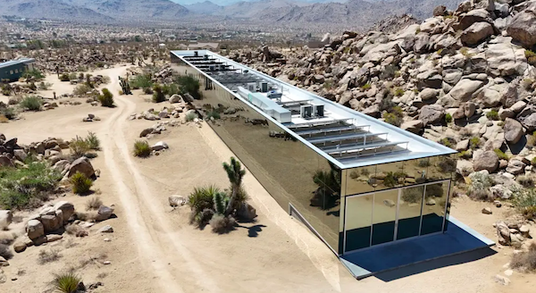 Invisible House à Joshua Tree