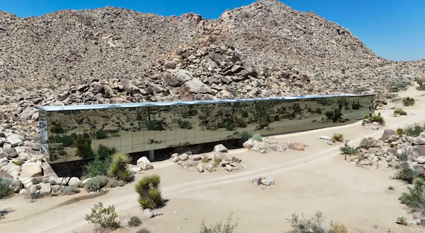Invisible House à Joshua Tree