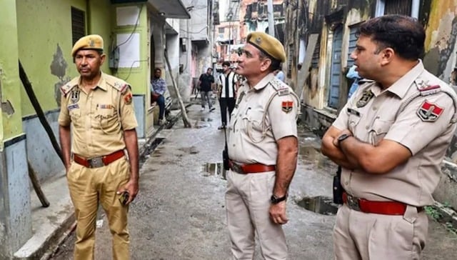 Image d'archives montrant des policiers indiens