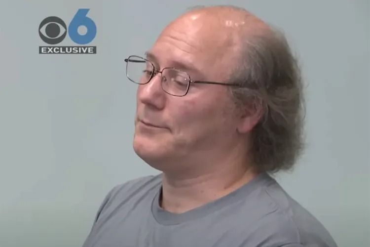 Lorenz Kraus, lors de son interview sur la chaîne américaine CBS6, le 25 septembre 2025