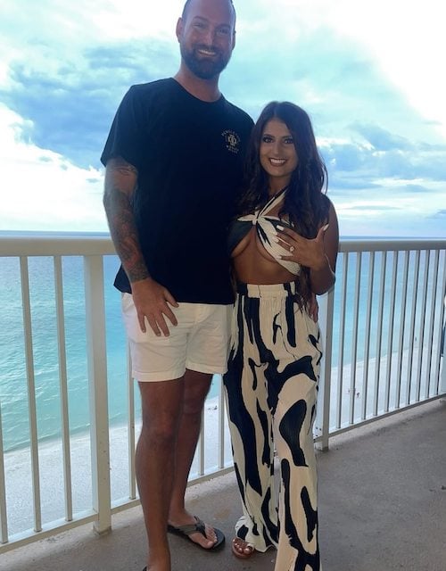 Roro Nicole et son fiancé Tyler 