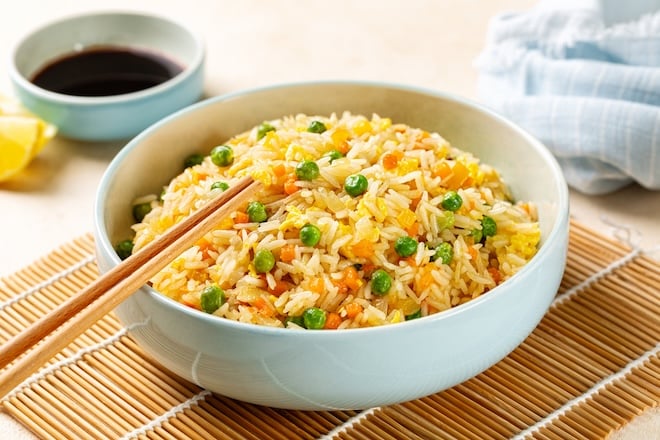 riz sauté aux légumes