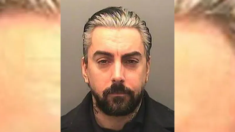 L'ex-chanteur britannique Ian Watkins mort en prison, à l'âge de 48 ans