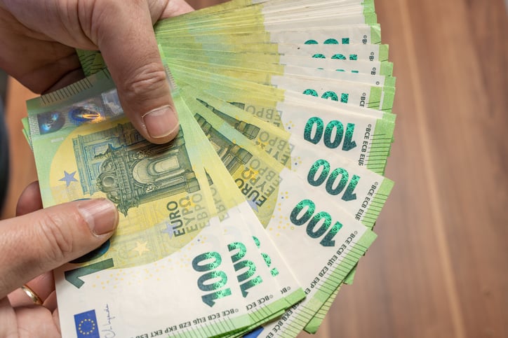 Une liasse de billets en euros