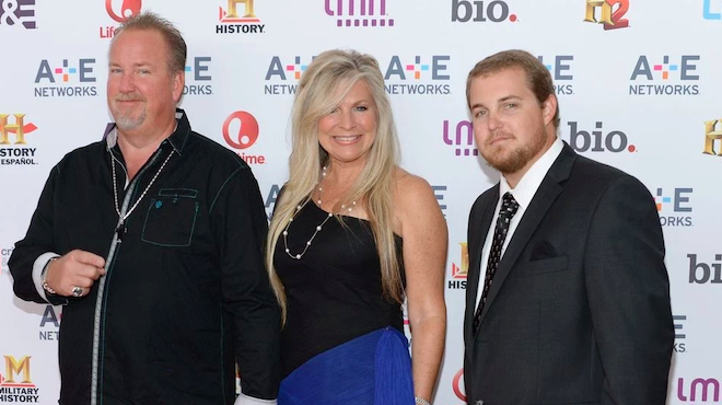 Darrell Sheets avec son &eacute;pouse et son fils