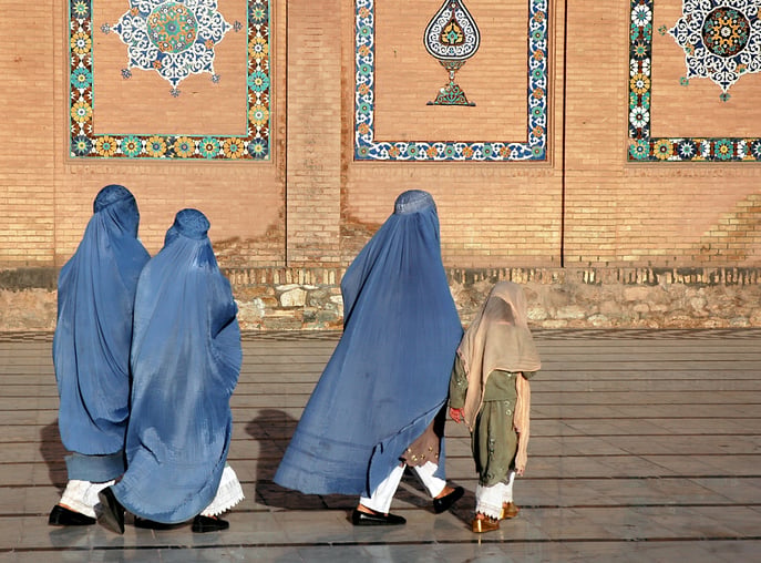 Femmes afghanes portant la burka