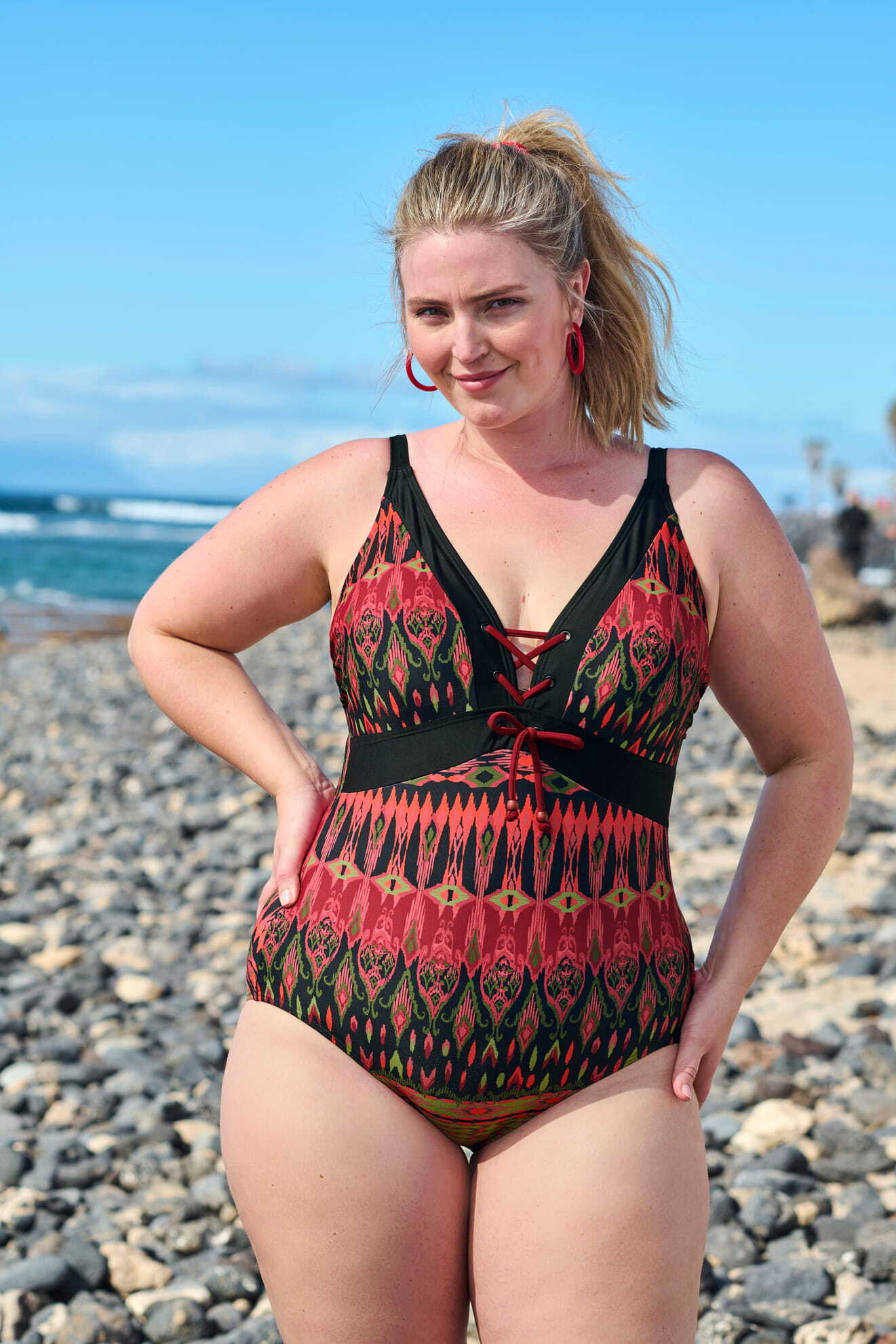 maillot la&ccedil;age recycl&eacute;