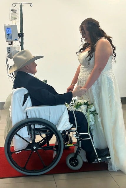 John et sa fille, Courtney 