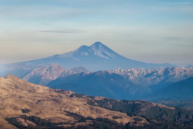 Le volcan Llaima au Chili 