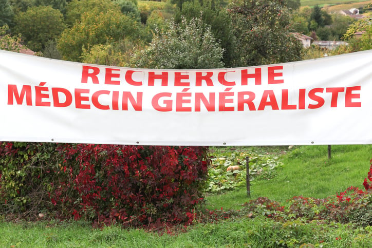 Une affiche pour rechercher un m&eacute;decin g&eacute;n&eacute;raliste