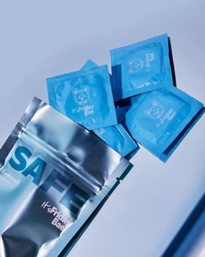 Sachet de dix pr&eacute;servatifs de la marque Friday Bae
