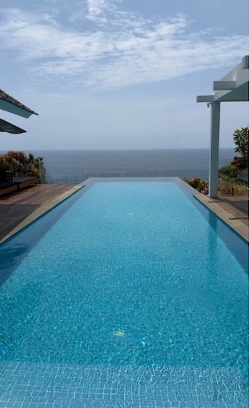 Ext&eacute;rieur d'une villa o&ugrave; Rafael a s&eacute;journ&eacute; 