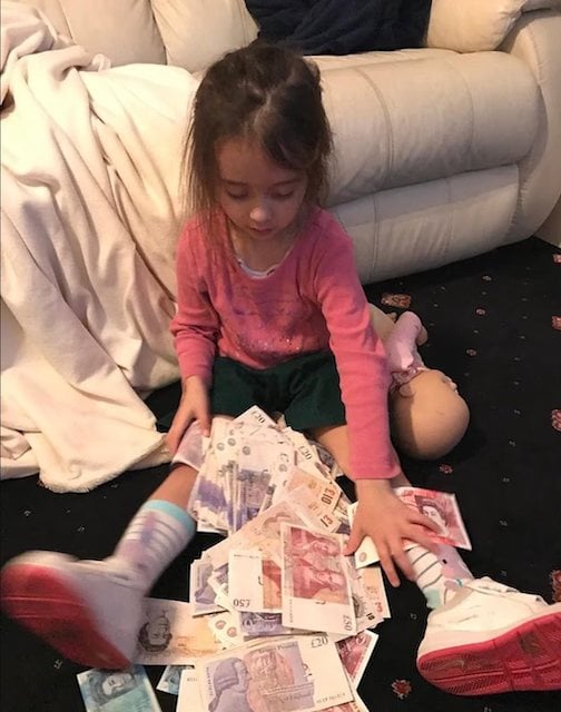 Dani quand elle &eacute;tait enfant
