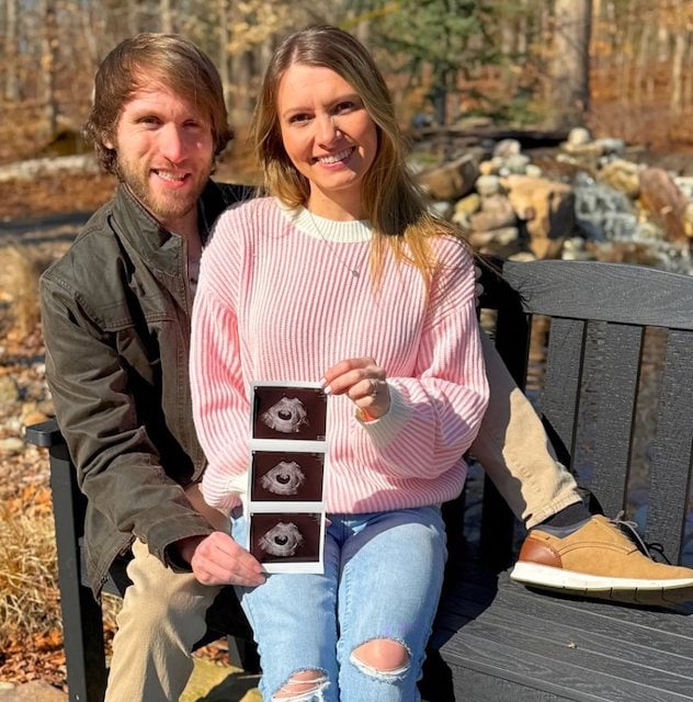Le YouTubeur Jesse Ridgway et son &eacute;pouse Ashley