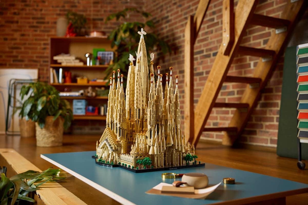 La Sagrada Familia en LEGO