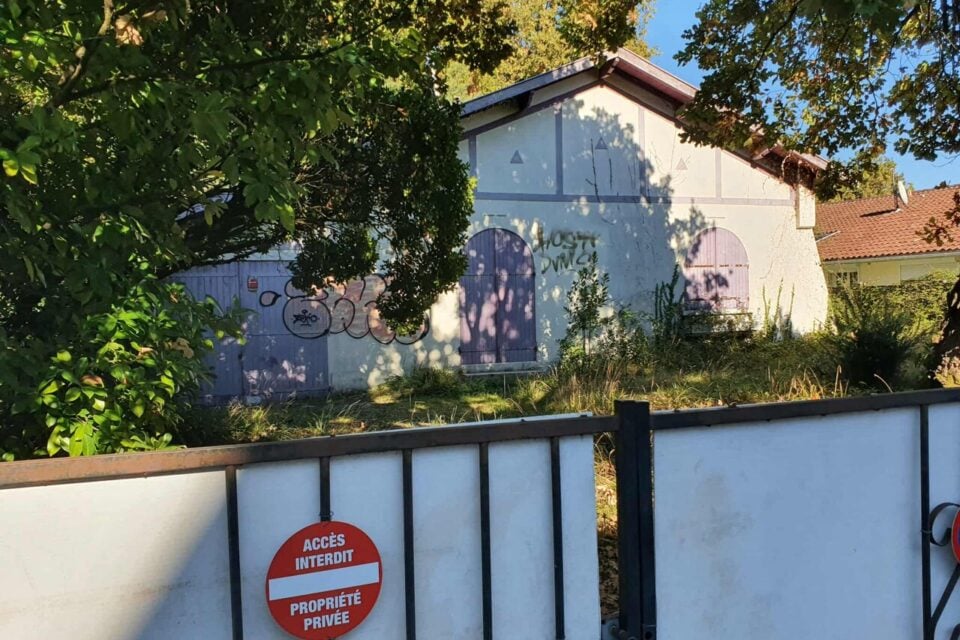 Ex-maison de Karine Lellouche, située à Andernos-les-Bains (Gironde)