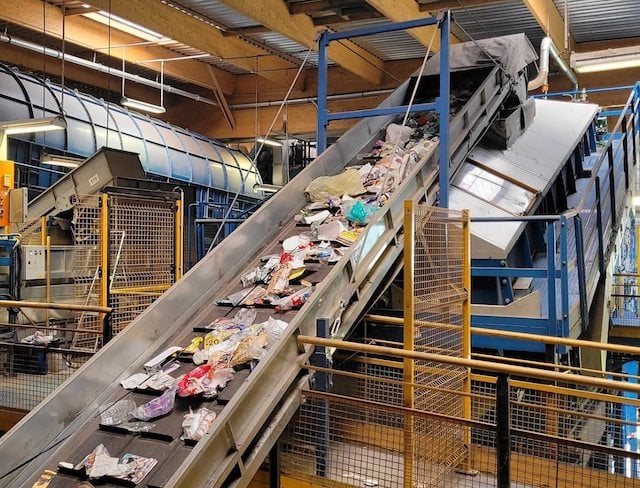 Centre de tri de déchets TriGlaz