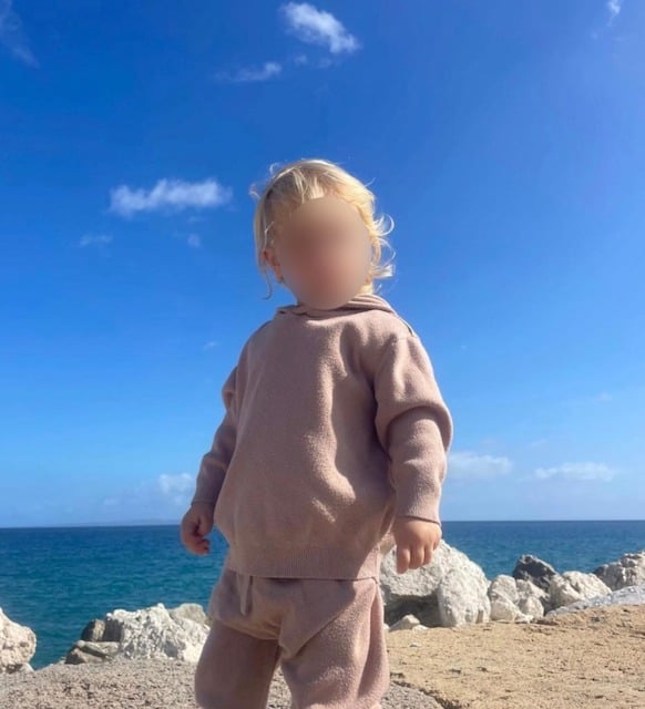 Leo, le petit garçon, tragiquement décédé 