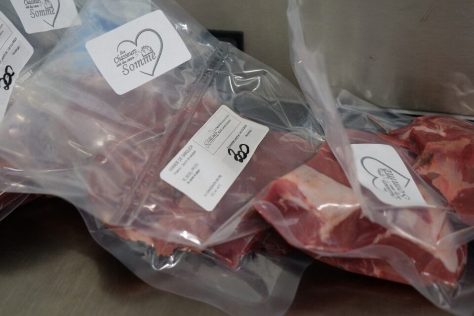 Des morceaux de 300 grammes de viande de sanglier