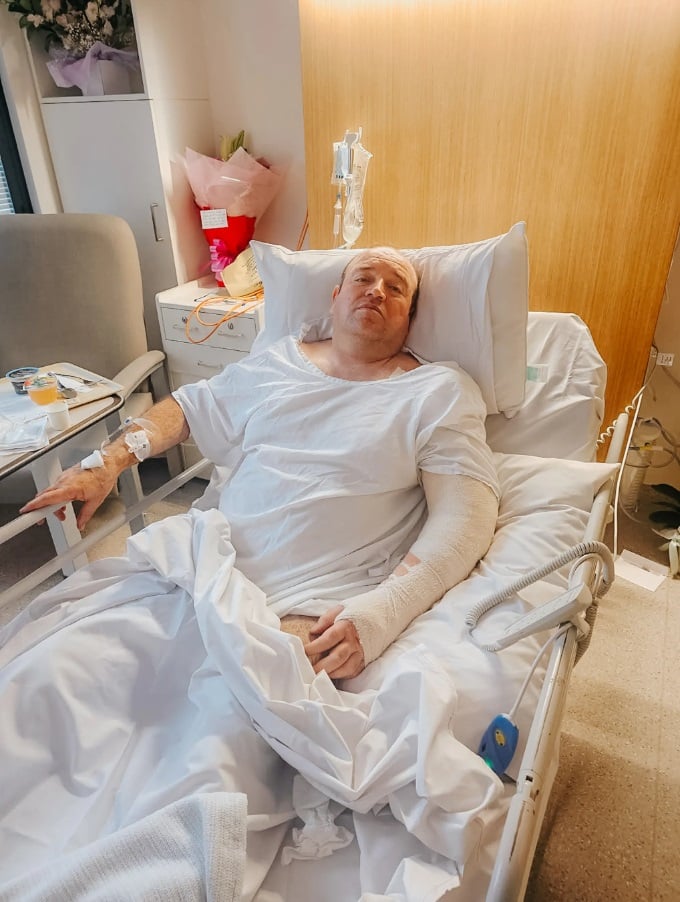 Ahmed Al-Ahmed, le h&eacute;ros de Bondi Beach qui a d&eacute;sarm&eacute; l'un des terroristes de Sydney le 14 d&eacute;cembre 2025