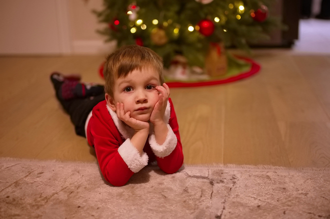 Un petit gar&ccedil;on &agrave; No&euml;l