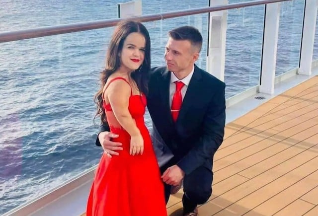 Caitlin Hellyer et son compagnon Guy 