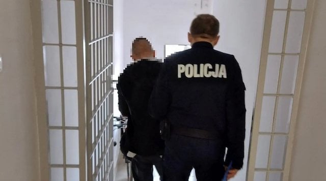 L'homme en cavale lors de son arrestation 