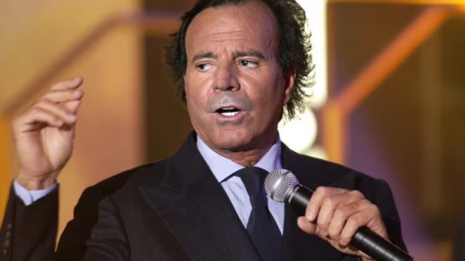 Julio Iglesias