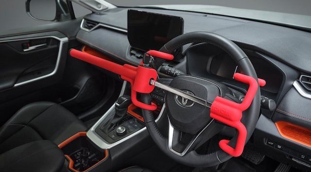 Steering wheel lock
