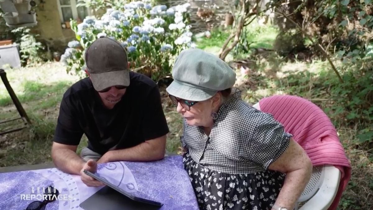 Une victime d'un brouteur et son fils