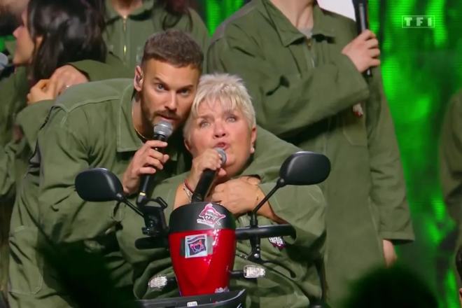 M. Pokora et Mimie Mathy lors du spectacle des Enfoir&eacute;s
