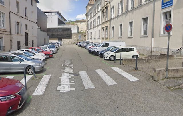 La place o&ugrave; le drame s'est produit &agrave; Vienne