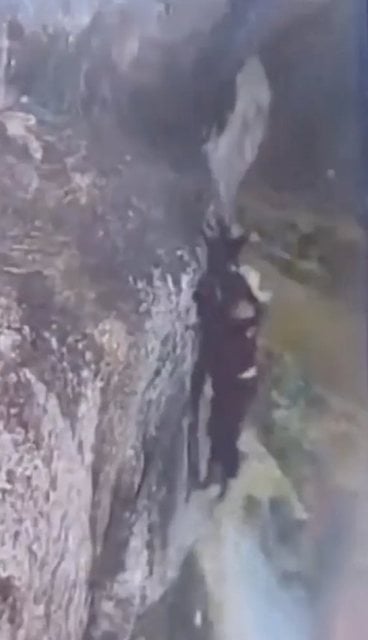 Le randonneur avant sa chute 