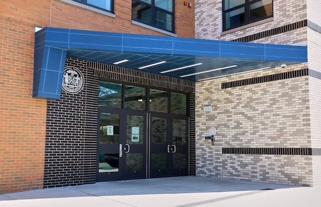  Public School 84, une &eacute;cole maternelle publique situ&eacute;e &agrave; Staten Island &agrave; New York
