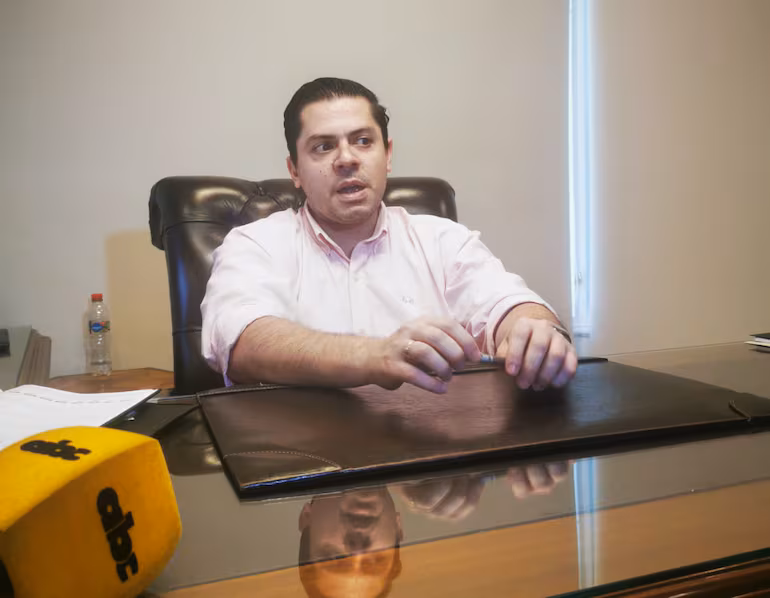 Guillermo Duarte Cacavelos, avocat de Celeste Amarilla, s&eacute;natrice paraguayenne  