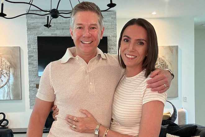  Kelsey, 39 ans, et Chad Thompson, 54 ans