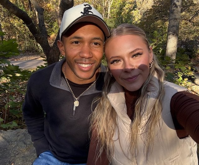 L&rsquo;agent Fred Marsh et sa fianc&eacute;e 