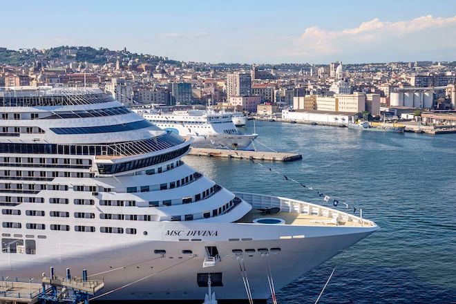 Le MSC Divina