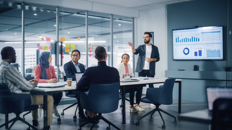 Une r&eacute;union dans une entreprise