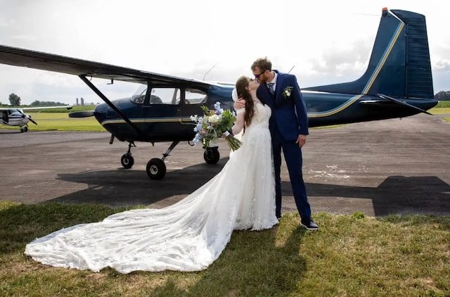 Mike Missroon et Megan Walsh le jour de leur mariage 