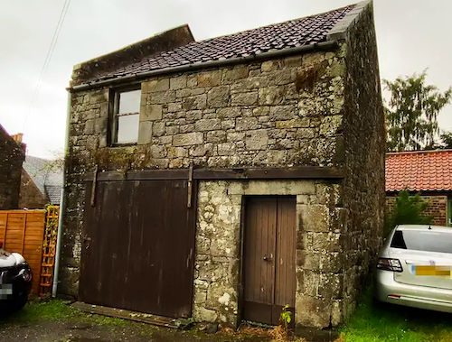 Un cottage abandonn&eacute;